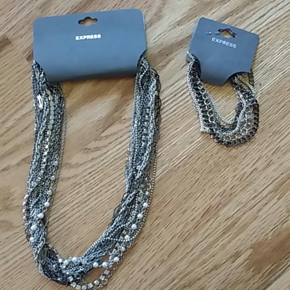 NWT Express Matching Necklace and Bracelet - Picture 9 of 9